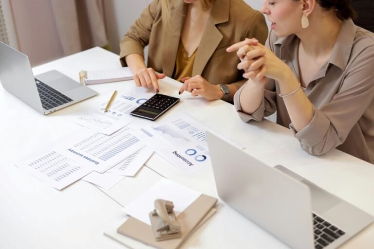 leveraging social networks effectively